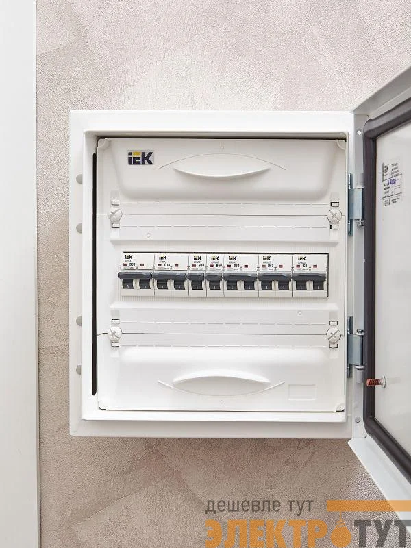 Выключатель автоматический модульный 1п B 50А M06N ARMAT IEK AR-M06N-1-B050