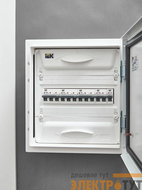 Выключатель автоматический модульный 3п D 1А M06N ARMAT IEK AR-M06N-3-D001