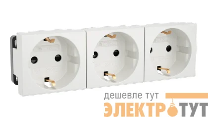 Розетка 3-м ОП Viva 16А IP20 бел. DKC 45003