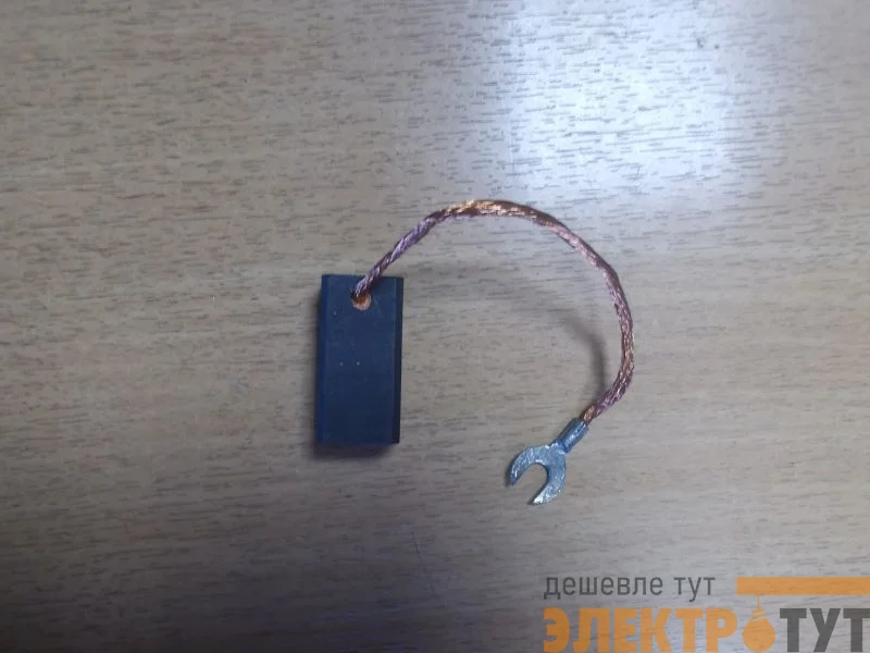 Графитовая щетка ОМГ4 12.5х16х32