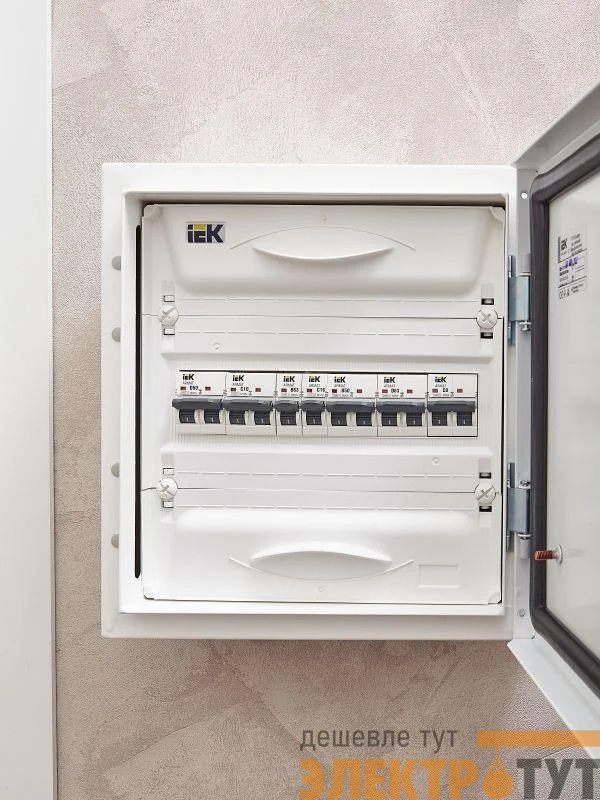 Выключатель автоматический модульный 1п B 63А M06N ARMAT IEK AR-M06N-1-B063