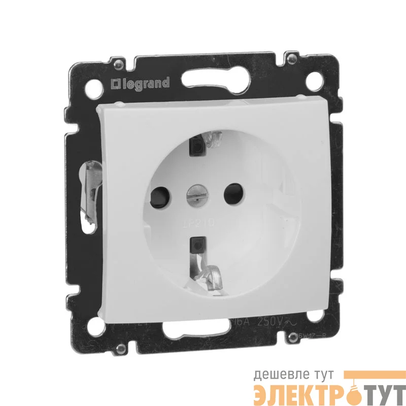 Розетка 1-м СП Valena 16А IP21 2P+E с заземл. защ. шторки немецк. стандарт механизм бел. (DIY-упак.) IEK 694269