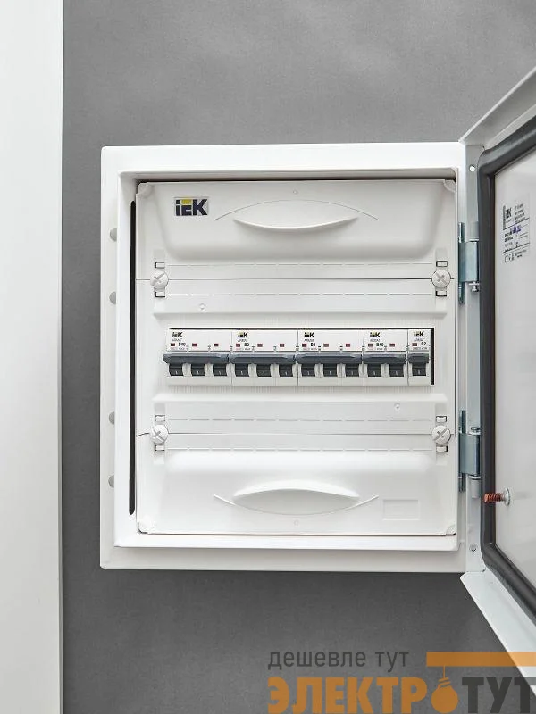 Выключатель автоматический модульный 3п B 2А M06N ARMAT IEK AR-M06N-3-B002