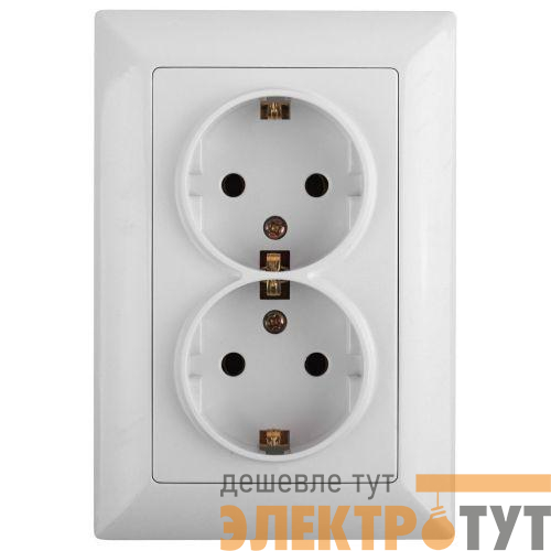 Розетка 2-м СП Solo 4-208-01 16А 250В IP20 2х2P+E Schuko с заземл. защ. шторки бел. Intro Б0053697