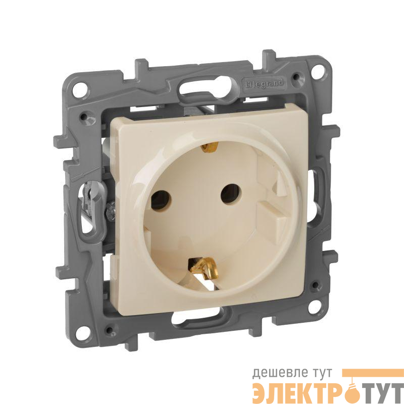 Розетка 1-м СП Etika 16А IP20 250В 2P+E с заземл. немецк. стандарт винтов. клеммы механизм сл. кость IEK 672321