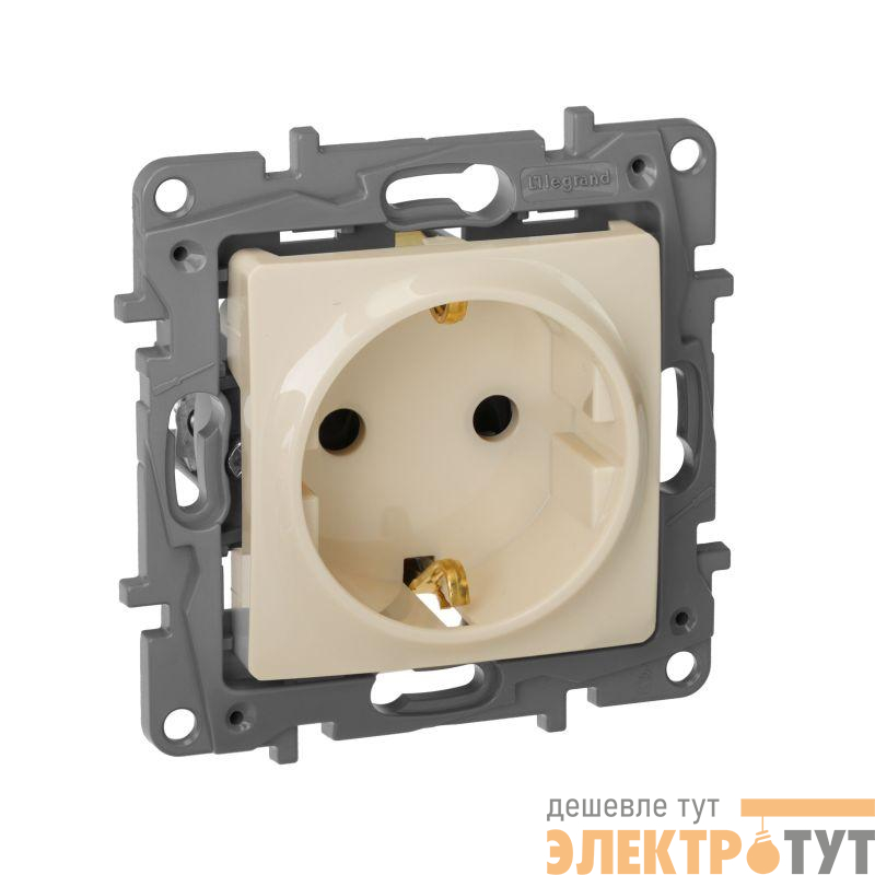 Розетка 1-м СП Etika 16А IP31 250В 2P+E с заземл. защ. шторки немецк. стандарт винтов. клеммы механизм сл. кость IEK 672322
