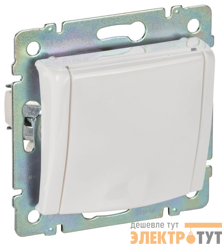 Розетка 1-м СП Valena 16А IP21 2P+E с заземл. защ. шторки с крышкой винты механизм бел. IEK 774422