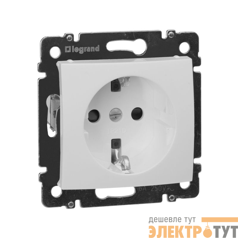Розетка 1-м СП Valena 16А IP21 2P+E с заземл. защ. шторки немецк. стандарт механизм бел. (DIY-упак.) IEK 694269