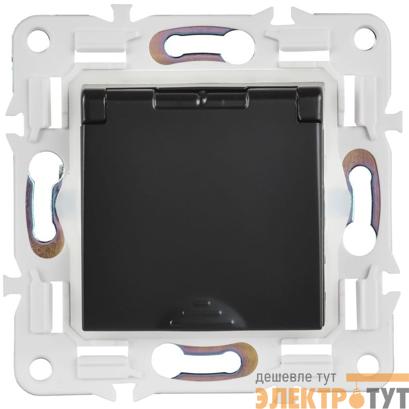 Розетка 1-м SKANDY 16А IP44 с заземл. защ. шторки с крышкой SK-R11Bl черн. IEK SK-R16-16-44-K02